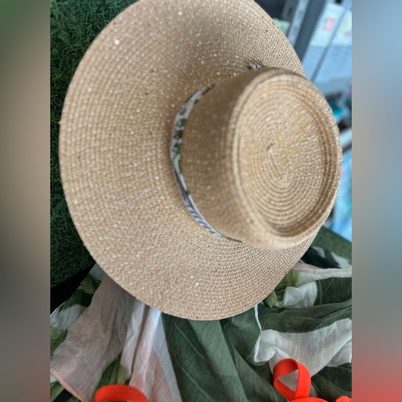 Summer hat - Picture 2 of 4